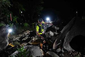 BIB: 
                            <button type="button" onclick="openModal(18616443)" class="btn btn-primary btn-sm float-right btn-popup" data-toggle="modal" data-target=".modal-high-quality">
                        <i class="fas fa-shopping-cart"></i> Add to Cart
                    </button>
                                            <button type="button" onclick="isThisMe(18616443, true)" class="btn btn-success btn-sm float-right btn-popup btn-isme hidden" data-toggle="tooltip" data-placement="bottom" title="นี่คือรูปของคุณใช่ไหม คลิกที่นี่เพื่อเอาเข้าอัลบั้ม">
                        <i class="fas fa-plus"></i> Add to album
                    </button>
                    <button type="button" onclick="isThisMe(18616443, false)" class="btn btn-warning btn-sm float-right btn-popup btn-isnotme hidden">
                        <i class="fas fa-ban"></i> Remove from album
                    </button>